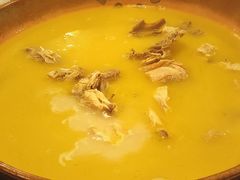 -鲜入围煮花胶鸡海鲜火锅