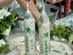 -李与白包子铺(桐梓林店)