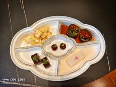 -翕间食·精致淮扬菜(江苏大剧院店)