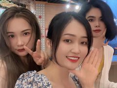 -K+全国连锁KTV(绿地缤纷天地店)