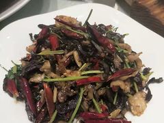 -哈啾嗨·新概念蒙餐(红星新城店)