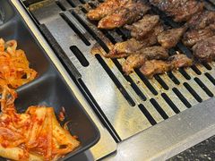 -臻牛烤肉