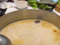 -洪氏嗨捞·猪肚鸡火锅(阳光天地店)
