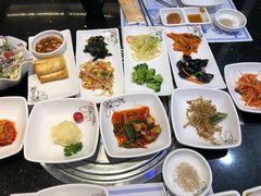 -青松馆韩国料理(香港中路佳世客店)