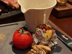 -恰餐厅及酒吧 CHAR Bar & Grill (北京丽都皇冠假日店)