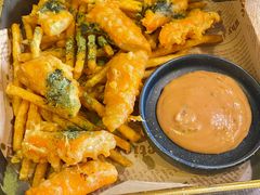 -HIGH FIVE哈福手工汉堡(桂林路店)