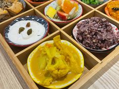 -轻蔬不用等·素食(江苏路店)