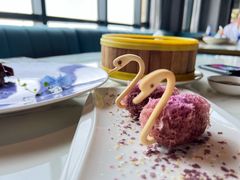 招牌天鹅酥-岁粤Moon·湖景餐厅(月光码头店)