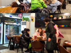 大堂-陈员外正宗夹江烧烤(广福路店)