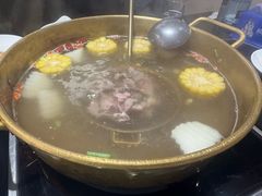 -潮汕三宝鲜牛肉火锅