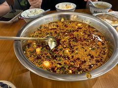 -瑞虹新天地月亮湾