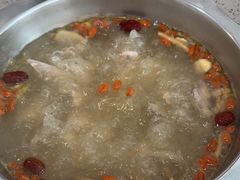 -光头药膳鸡(莱茵小镇店)