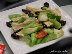 丝瓜云耳炒腐竹-美极鲜食坊(宝安南路店)