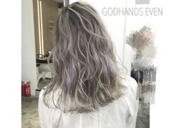 -God Hands发型设计复古会所