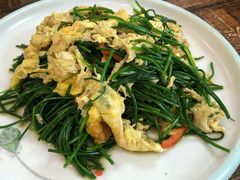 -老钟家烤羊排·敦伊阁清真餐厅胡羊焖饼