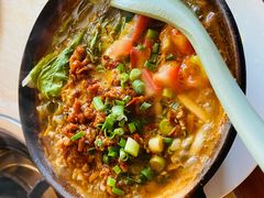 炸酱饵丝-顺顺小吃(独克宗古城店)