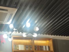 -缦咖电竞酒店(北京鸟巢红军营地铁站店)
