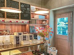 面包甜点陈列柜-发酵食堂(屏风街店)
