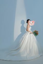 -雪中彩影婚纱摄影·微光艺术中心