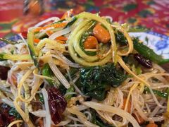 -闯关东东北农家菜(崂山石老人店)