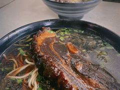 -小龙大肉面馆