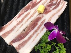 黑毛猪五花-韩阳王石板烤肉