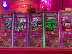 -BIG PINK大粉娃娃机主题馆(圆融星座店)