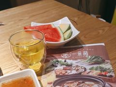 -一朵菌·野生菌探索家火锅(南亚店)