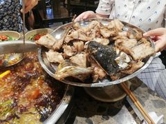 花鲢-肖肖酸萝卜鱼火锅(总店)