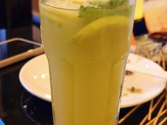 -COMMUNE幻师(渔人码头店)