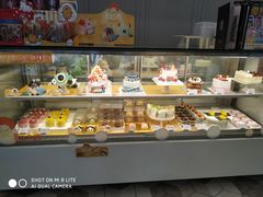 面包甜点陈列柜-BreadTalk面包新语·烘焙蛋糕(海岸城店)