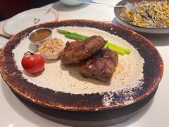 -阿妮叶李(光谷世界城店)