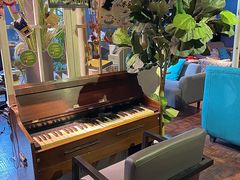 -84那年咖啡馆(李沧万达店)