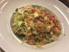 -J Daeng Seafood
