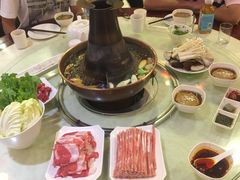 -满旗楼 北京烤鸭·涮羊肉火锅(武昌店)