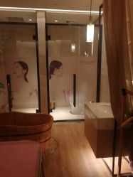 -苑苑vbeauty科技美容SPA