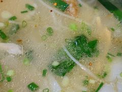 -蒙自源米线大王(昆明站店)