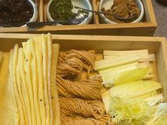 -鹊华居·地道鲁菜·海鲜·融合味(大明湖店)