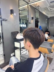 -藤野造型烫发染发