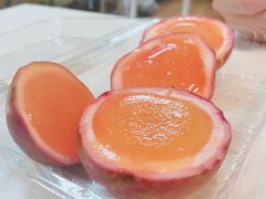 -志龙皇冠吃货椰子铺