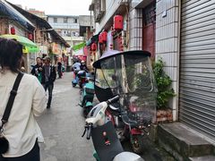 -正宗杨记普洱酸醋米线(总店)