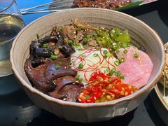 -Ameigo梅果·云贵川bistro(长宁来福士店)