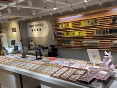 -瑞司视光眼镜·蔡司战略合作眼镜店(新街口店)