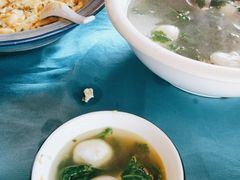 菊叶鱼丸汤-丁老爷子苏香圆