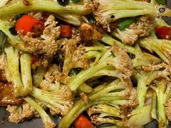 -十二饭点·川菜(北站圆融店)