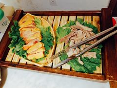 -尚尚仙·酸汤猪手·猪肚鸡火锅(华联万柳购物中心店)