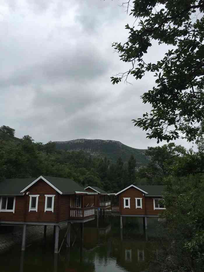 朱水湾轻奢度假村-"99位置:位于淄博市淄川区朱水湾镇 大.