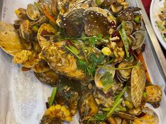 -鑫渔港海鲜本地菜·山海关浑锅(东戴河店)