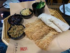 故乡风情-丁里羊肉小镇(天鹅湖总店)