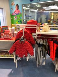 -爱婴室(上海浦建路店)